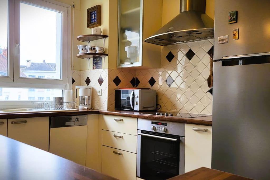 Appartement Des Beaux-Arts Besancon Luaran gambar